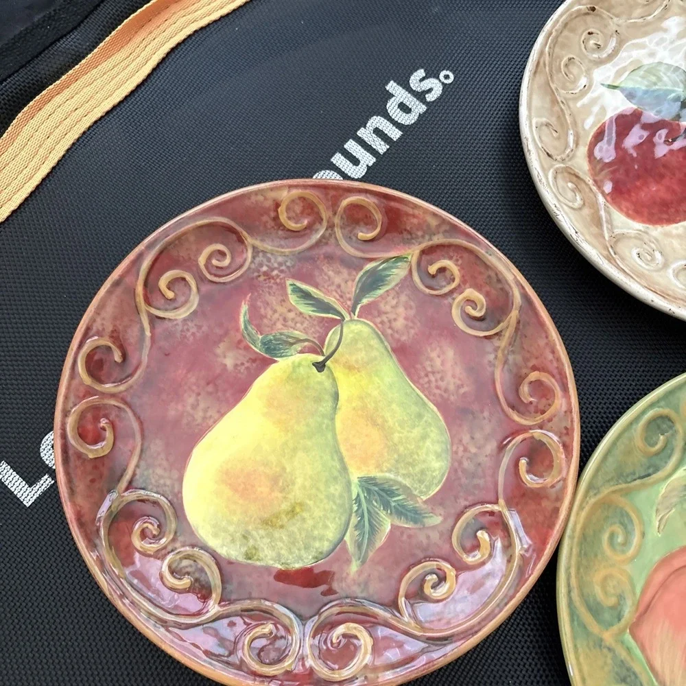 Certified International Susan Winget Fruit Salad Dessert Plates 8.75